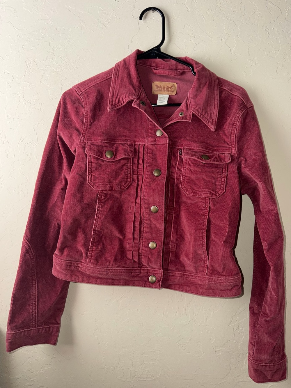 Levi's Women's Maroon Jean Jacket
